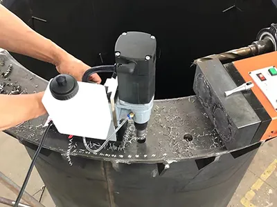 Furadeira de base Magnética